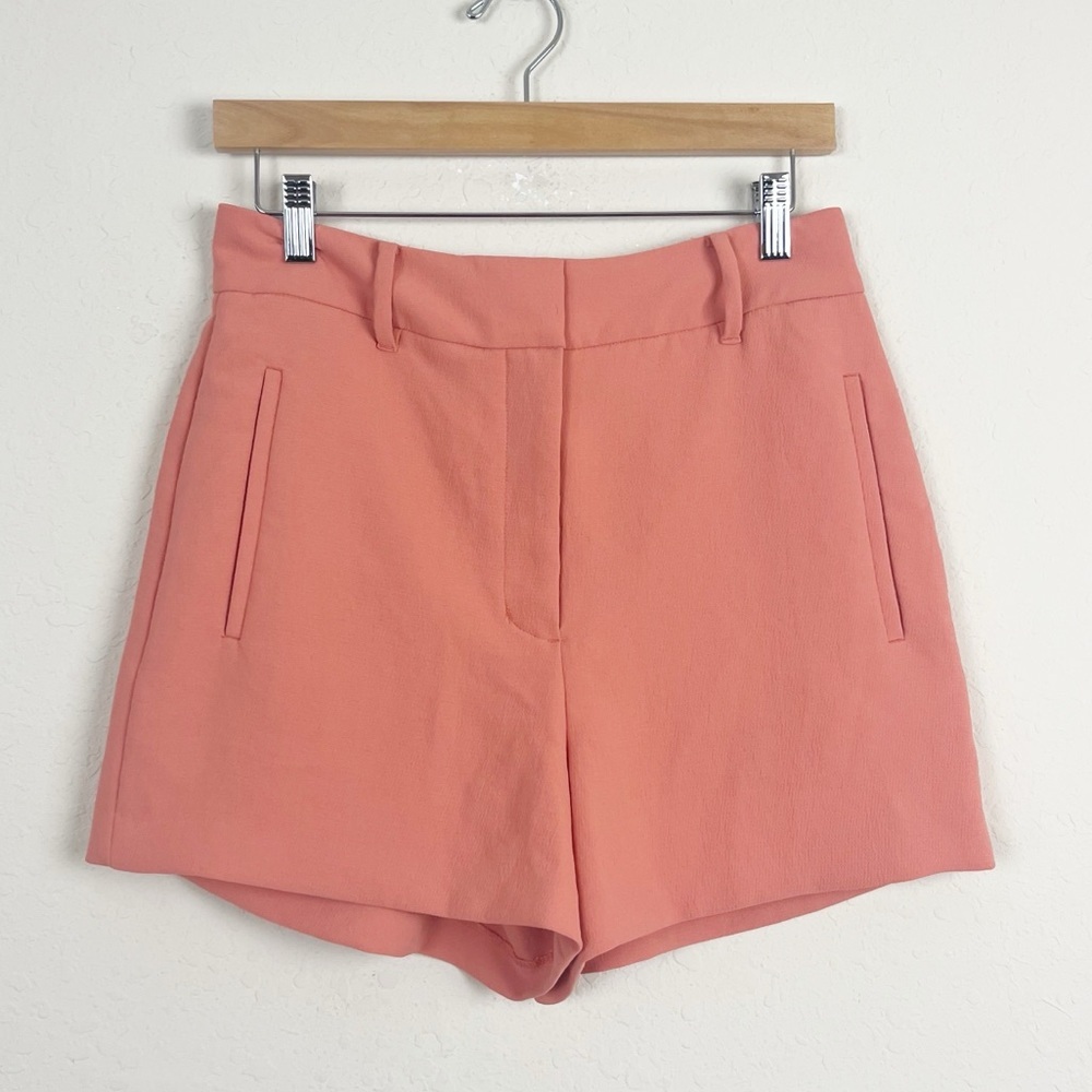 Wilfred Salmon Color Shorts Size 8